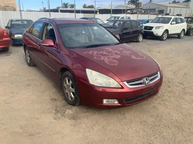 2004 Honda Accord at Lonsdale
