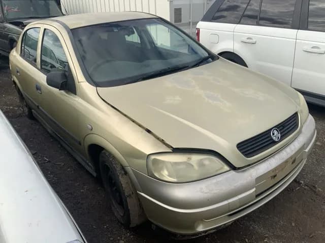 2005 Holden Astra at Lonsdale
