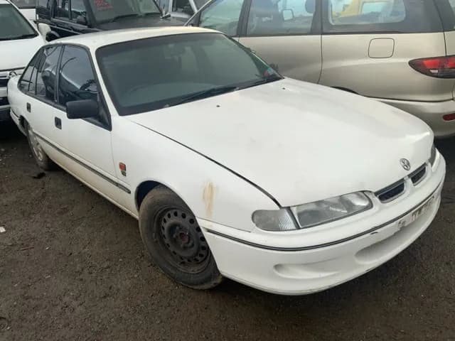 1995 Holden Commodore at Lonsdale