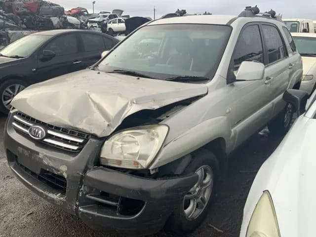 2005 Kia Sportage at Lonsdale