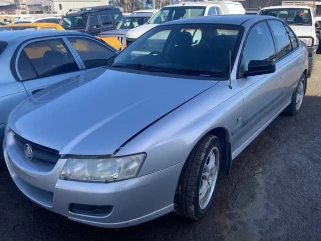 2004 Holden Commodore at Lonsdale