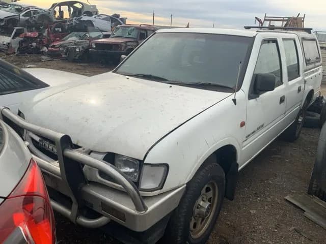 2000 Holden Rodeo at Lonsdale