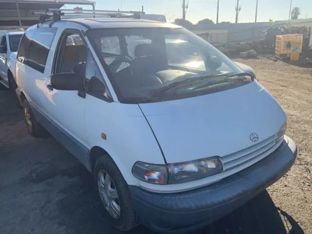 1998 Toyota Tarago at Lonsdale
