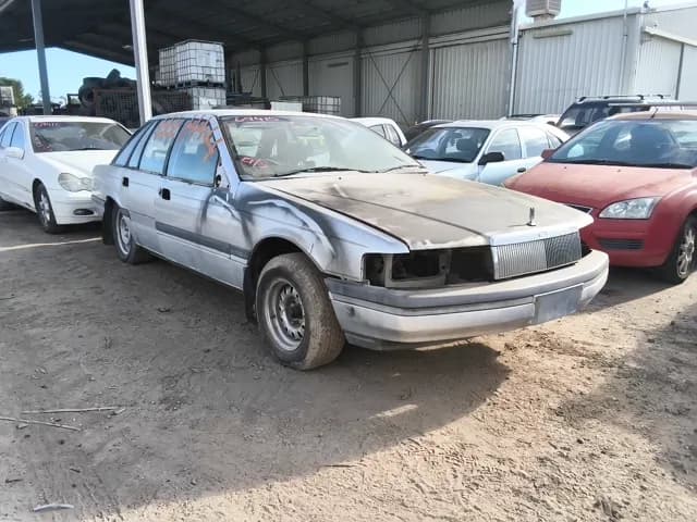 1989 Ford Fairlane at Elizabeth