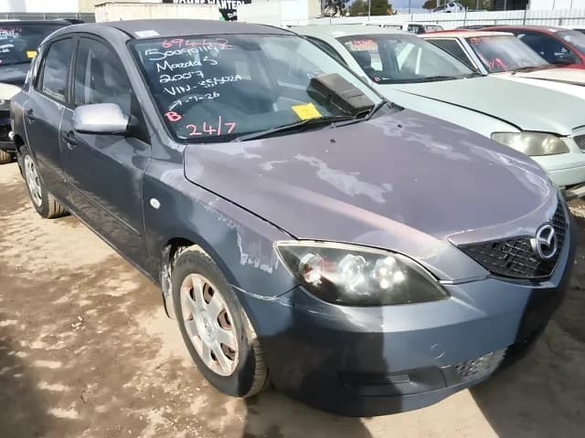 2007 Mazda 3 at Elizabeth