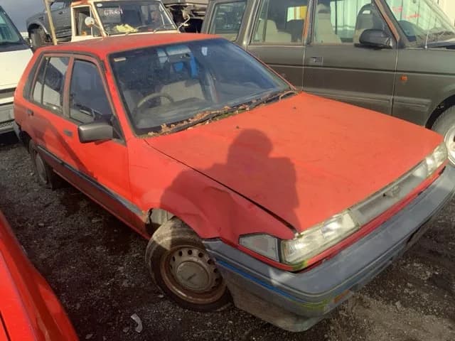 1990 Nissan Pulsar at Lonsdale