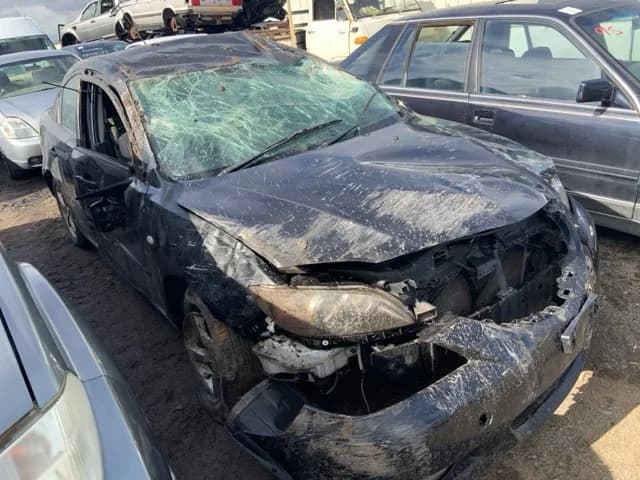 2005 Mazda 3 at Lonsdale