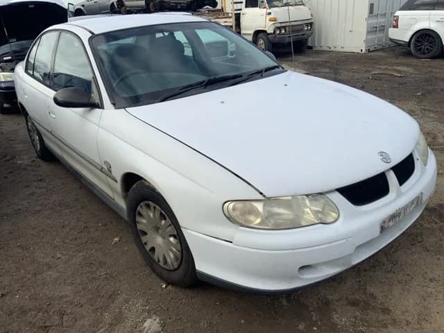 2001 Holden Commodore at Lonsdale