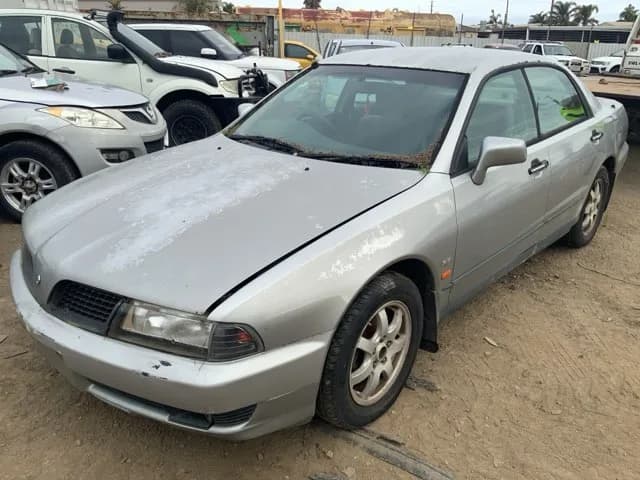 2001 Mitsubishi Magna at Lonsdale