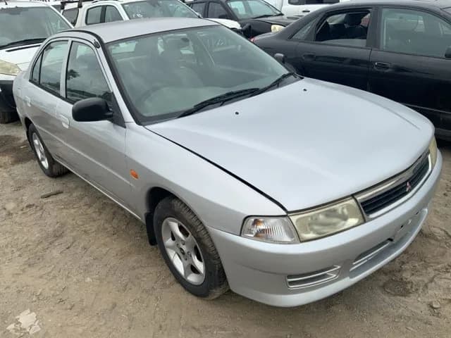 2000 Mitsubishi Lancer at Lonsdale