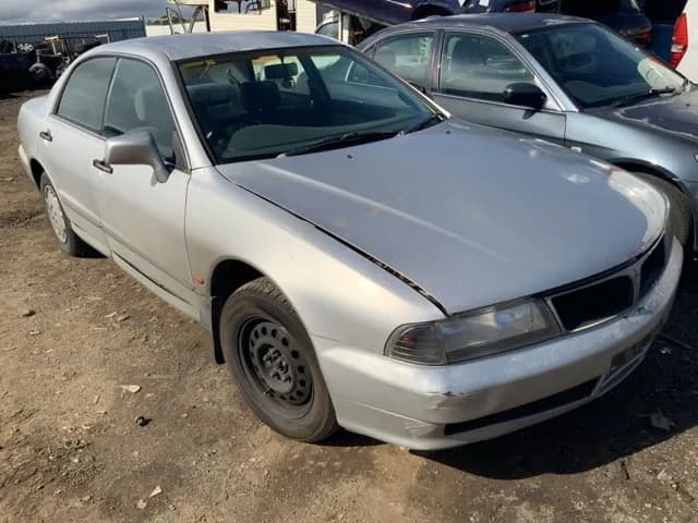 1997 Mitsubishi Magna at Lonsdale
