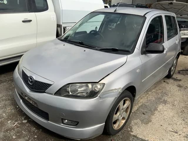 2004 Mazda 2 at Lonsdale
