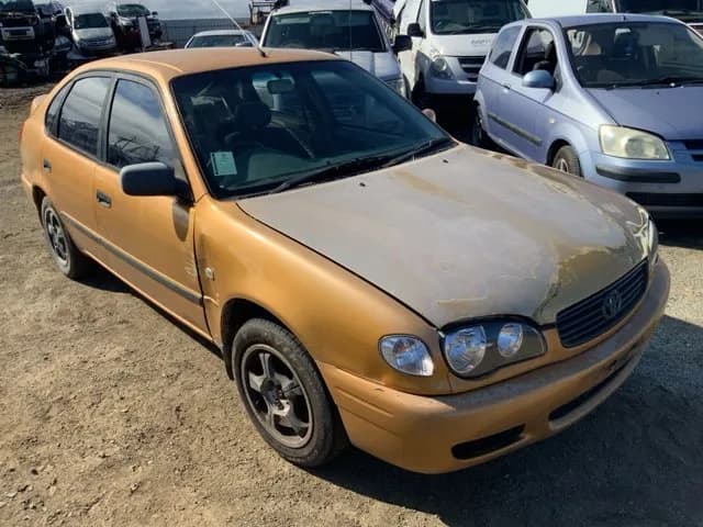 2000 Toyota Corolla at Lonsdale