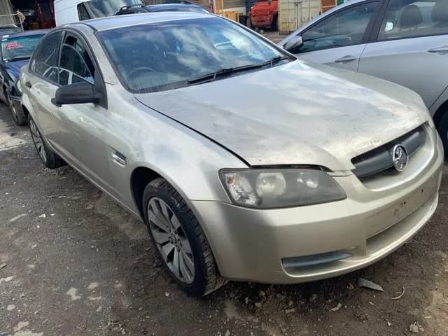 2006 Holden Commodore at Lonsdale
