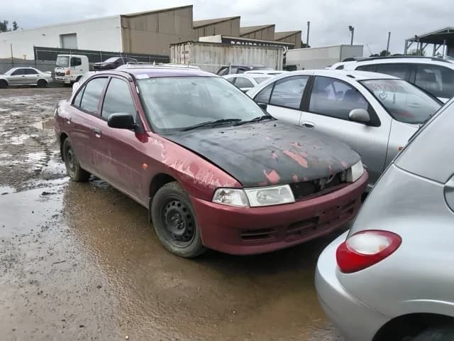 1999 Mitsubishi Lancer at Elizabeth
