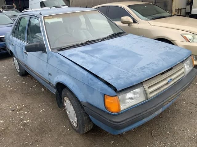 1986 Ford Meteor at Lonsdale