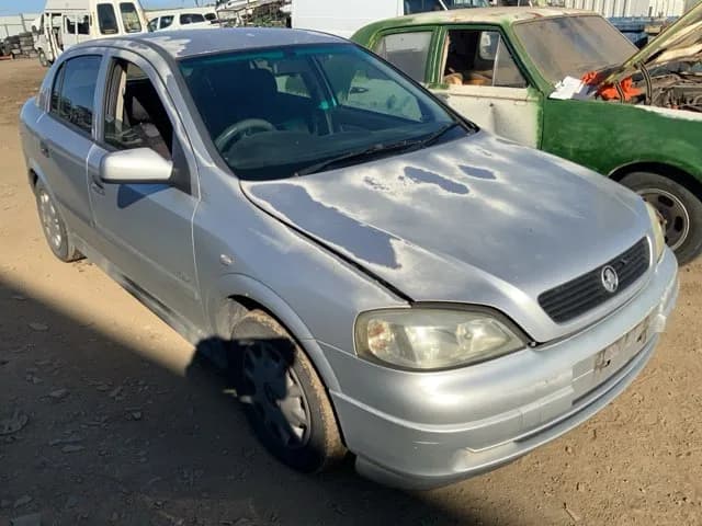 2002 Holden Astra at Lonsdale