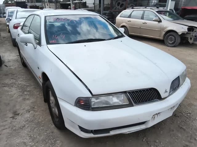 2000 Mitsubishi Magna at Elizabeth