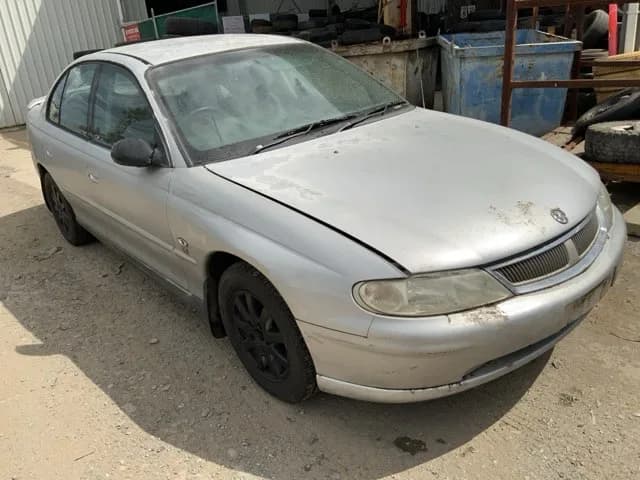 2002 Holden Commodore at Lonsdale
