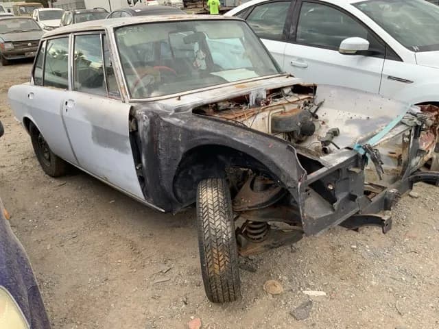 Mazda 1800 at Lonsdale