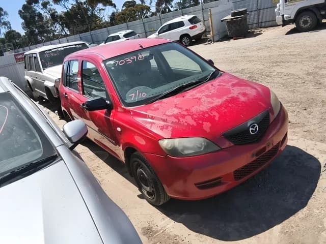 2002 Mazda 2 at Elizabeth