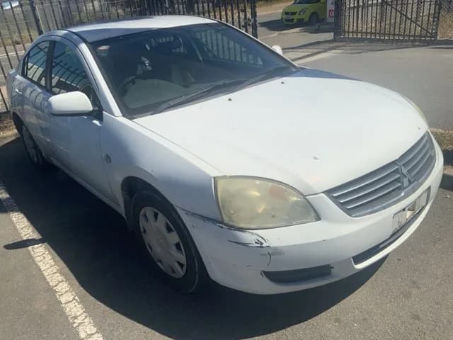 2007 Mitsubishi 380 at Lonsdale