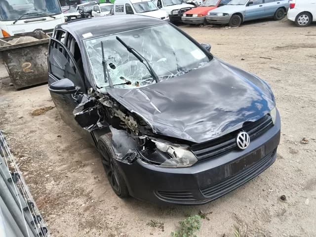2009 Volkswagen Golf at Elizabeth