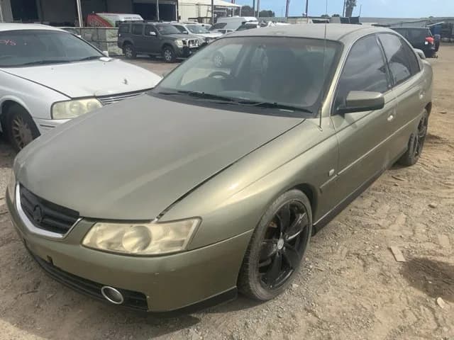 2002 Holden Commodore at Lonsdale