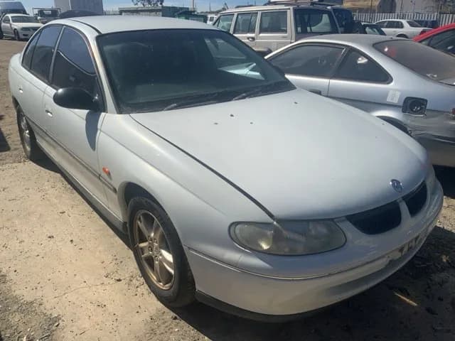 1998 Holden Commodore at Lonsdale