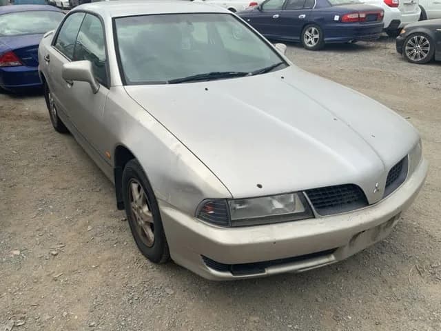 2002 Mitsubishi Magna at Lonsdale