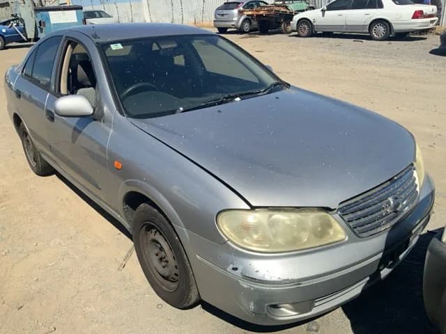 2004 Nissan Pulsar at Lonsdale