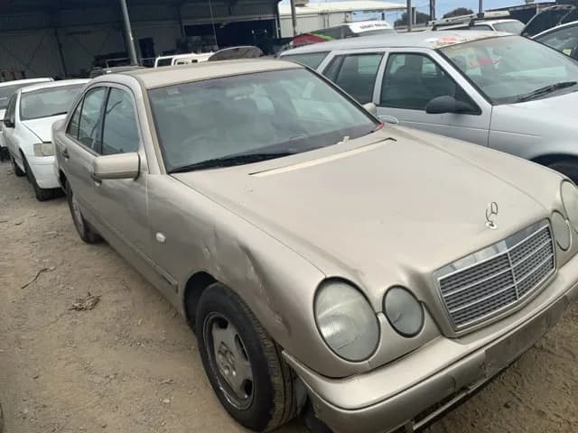 1997 Mercedes-Benz E24 at Lonsdale