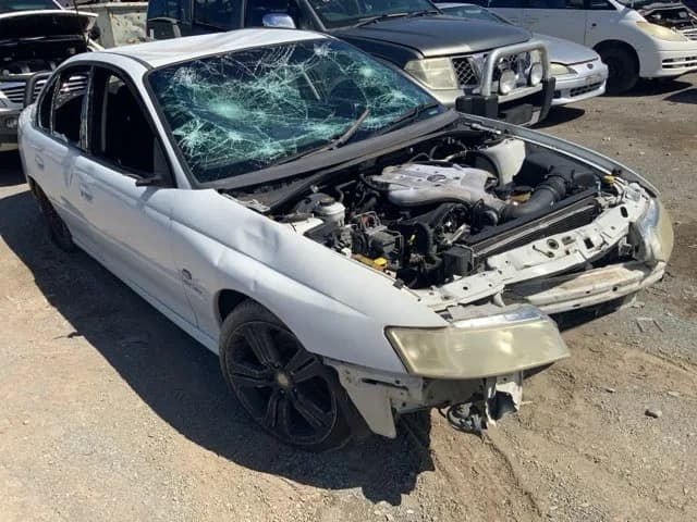 2005 Holden Commodore at Lonsdale